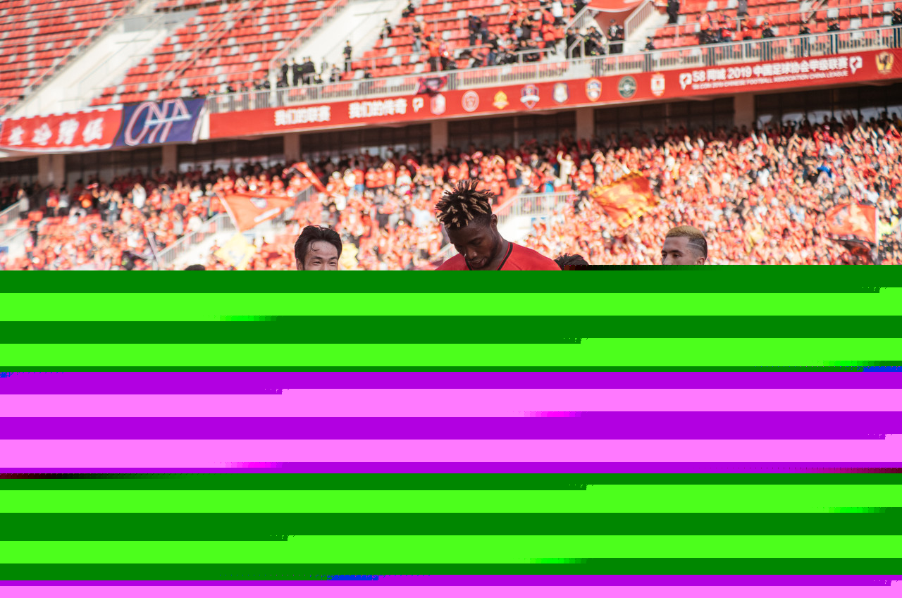 孙颖莎战胜米特兰姆，王楚钦不敌弗朗西斯卡，被对方反手限制