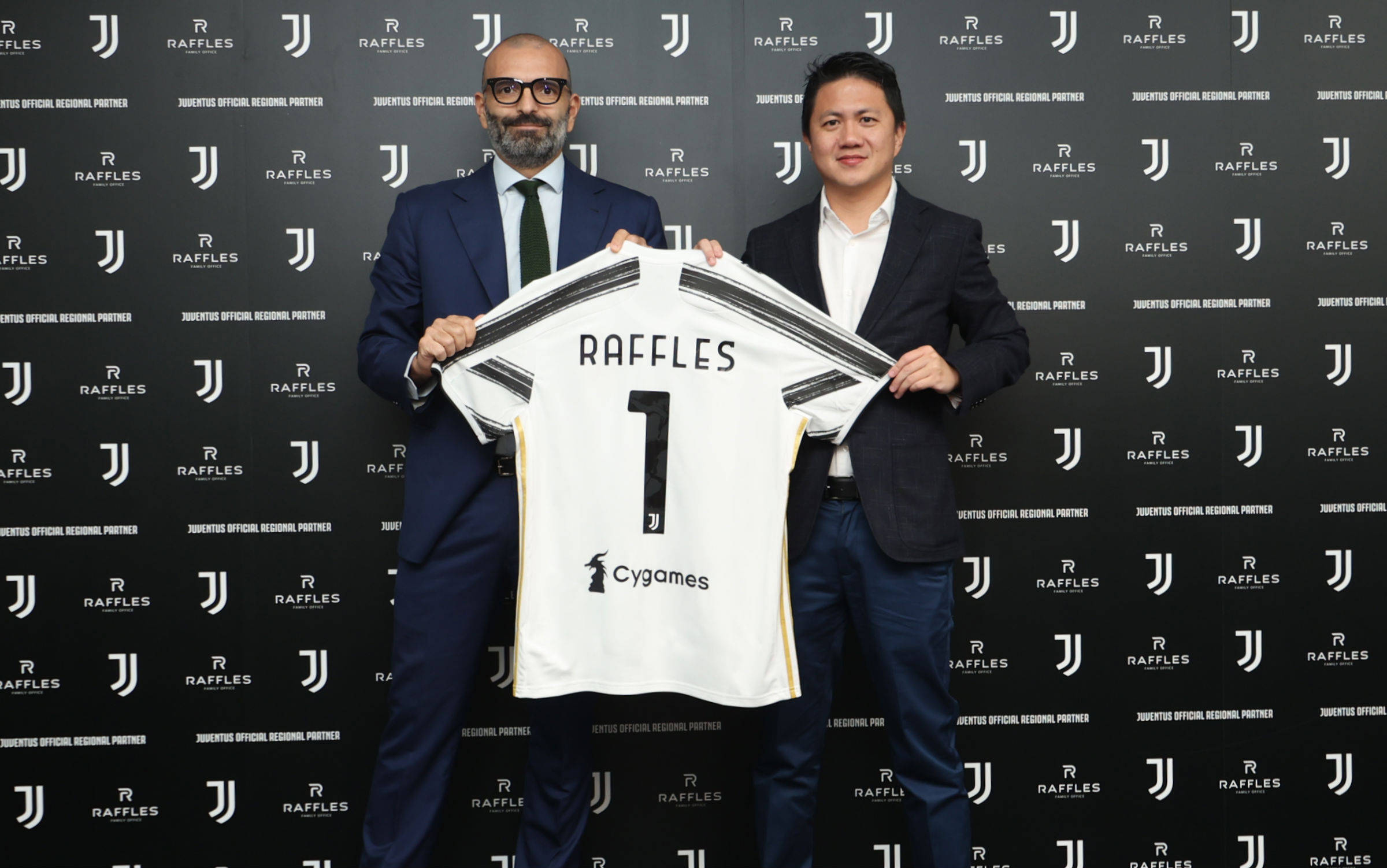 一场3-0让西甲争冠格局大乱，前2只差1分，姆巴佩追平C罗神纪录