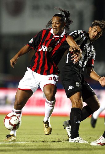 莱默尔：拜仁永远是个竞争激烈的鲨鱼池，必须拿出好的表现