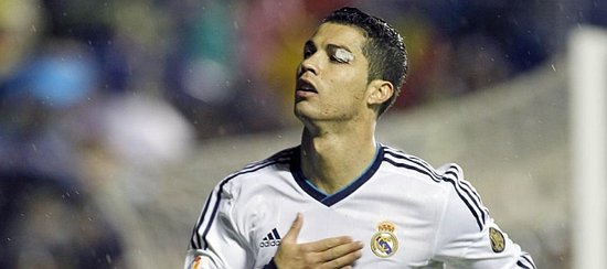 律师张冰质疑经纪人金畅无证还挣浙江上千万，后者回应：满嘴胡言