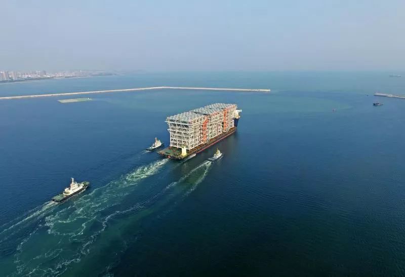 杨瀚森出战35分09秒，14中7砍下20分7板7助2断2帽